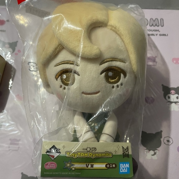 BTS TinyTan Dynamite V/Taehyung Plushie - Picture 1 of 2